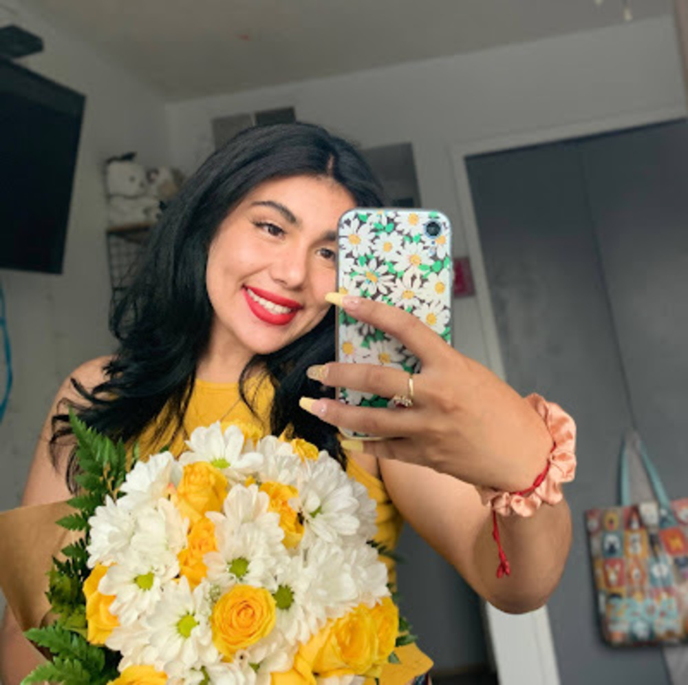Meet your Posher, Arely